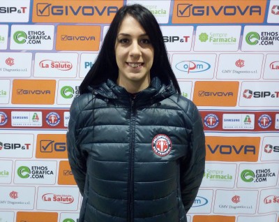 La centrale Alessia Travaglini è una nuova giocatrice della P2P GIVOVA